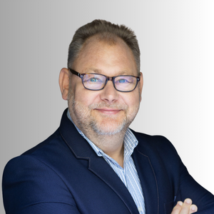 ADAM ORZECH