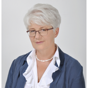 DOROTA METERA 