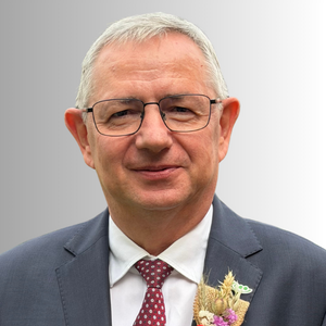 PROF. HENRYK BUJAK