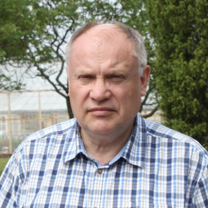 DR WOJCIECH NOWACKI 
