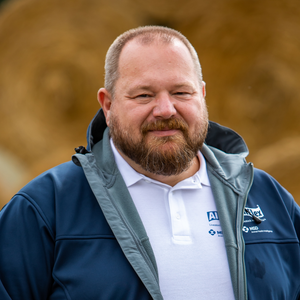 BARTOSZ BĄK