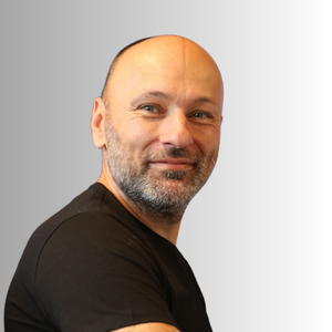 JĘDRZEJ TRACZYŃSKI