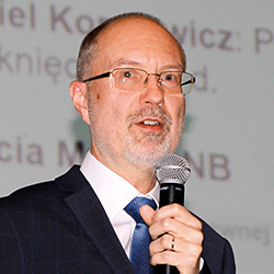  PROF. DANIEL KORNIEWICZ